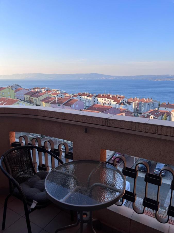 Sun & More Apartment Crikvenica Bagian luar foto